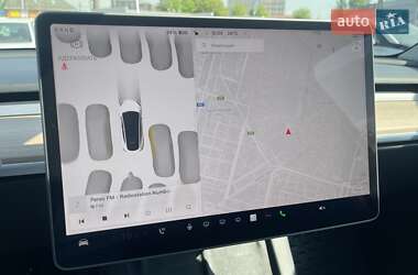 Внедорожник / Кроссовер Tesla Model Y 2023 в 