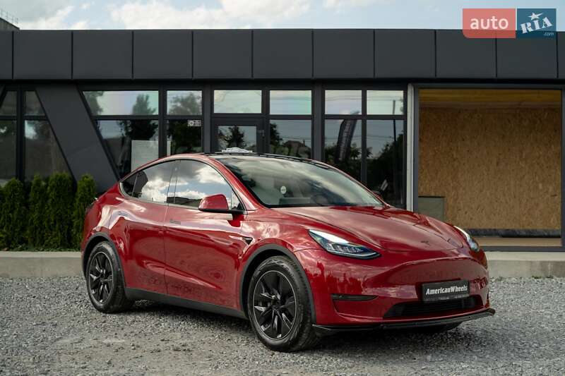 Внедорожник / Кроссовер Tesla Model Y 2020 в Черновцах