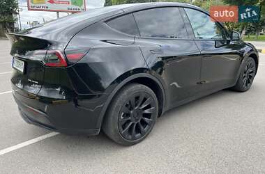 Внедорожник / Кроссовер Tesla Model Y 2023 в 