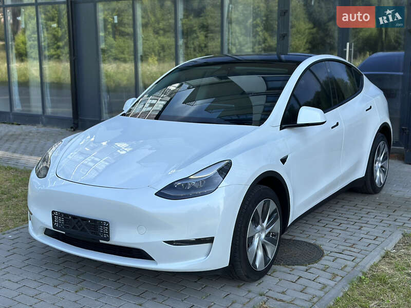 Внедорожник / Кроссовер Tesla Model Y 2023 в Ровно