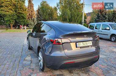 Внедорожник / Кроссовер Tesla Model Y 2022 в 