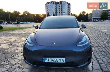 Внедорожник / Кроссовер Tesla Model Y 2022 в 