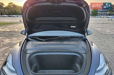 Внедорожник / Кроссовер Tesla Model Y 2022 в 