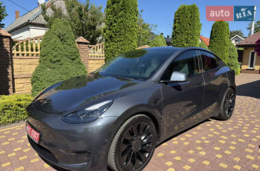 Позашляховик / Кросовер Tesla Model Y 2022 в Луцьку