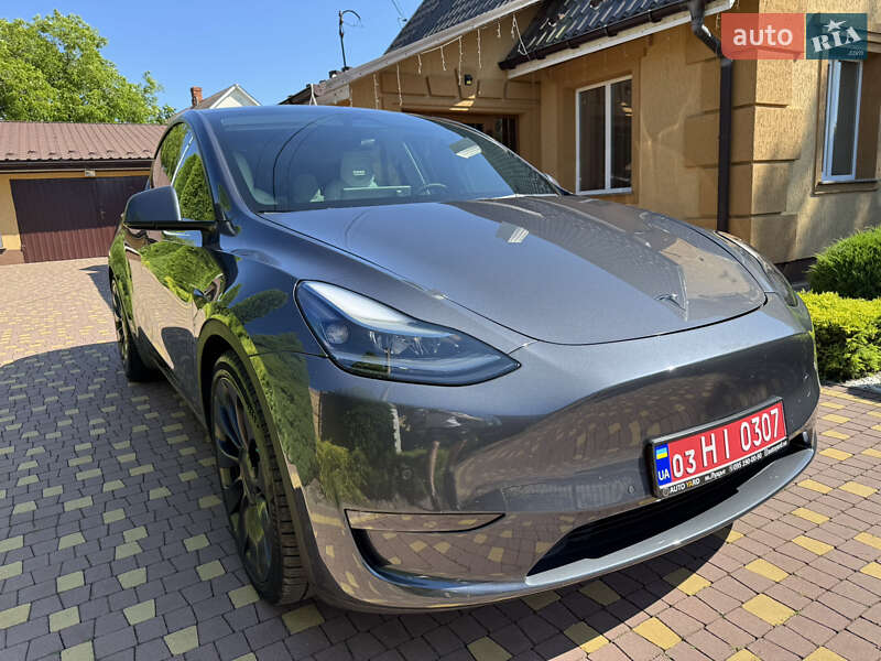 Внедорожник / Кроссовер Tesla Model Y 2022 в Луцке