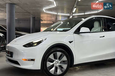 Внедорожник / Кроссовер Tesla Model Y 2023 в 
