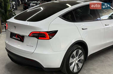 Внедорожник / Кроссовер Tesla Model Y 2023 в 