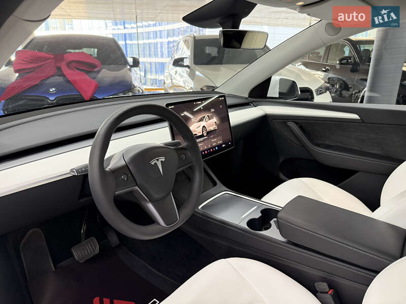 Внедорожник / Кроссовер Tesla Model Y 2023 в Одессе