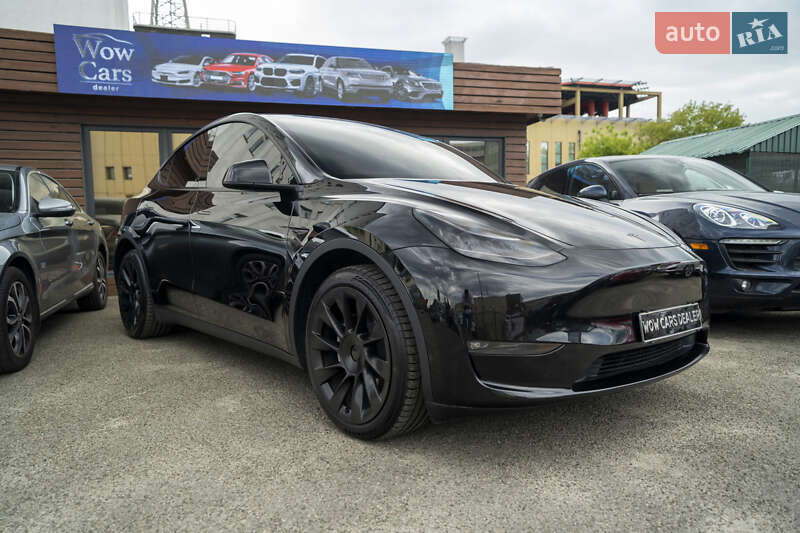Внедорожник / Кроссовер Tesla Model Y 2022 в Киеве