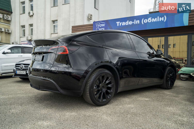 Внедорожник / Кроссовер Tesla Model Y 2022 в Киеве