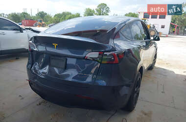 Внедорожник / Кроссовер Tesla Model Y 2023 в 