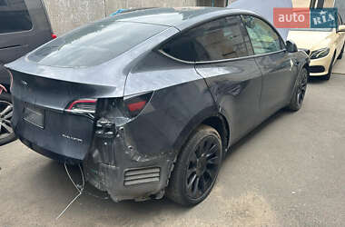 Внедорожник / Кроссовер Tesla Model Y 2022 в 