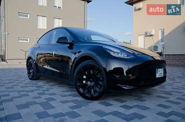 Внедорожник / Кроссовер Tesla Model Y 2022 в 