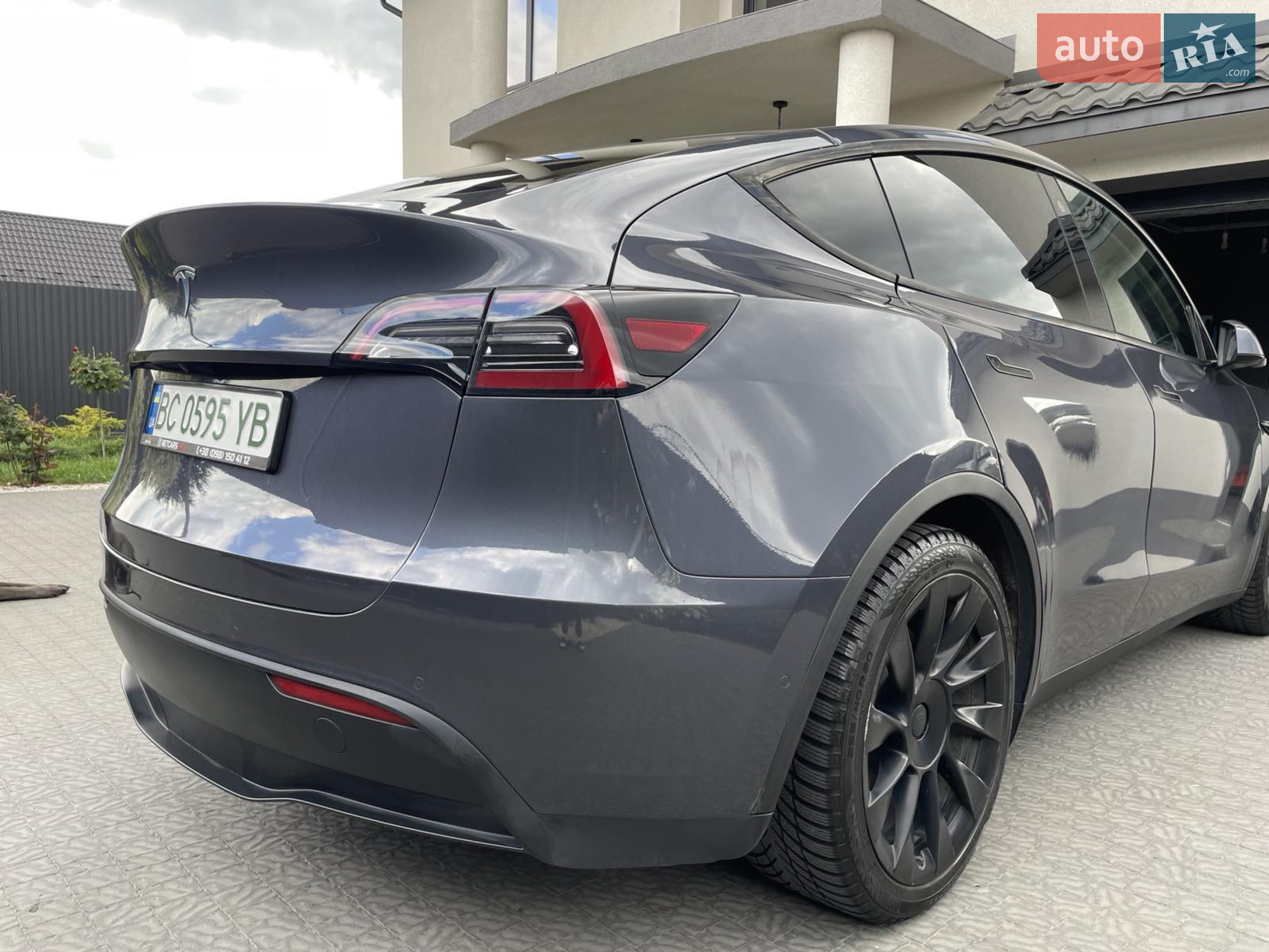 2022 Tesla Model Y - мініатюра 4