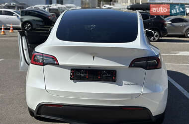 Внедорожник / Кроссовер Tesla Model Y 2023 в 