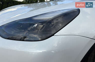 Внедорожник / Кроссовер Tesla Model Y 2023 в 