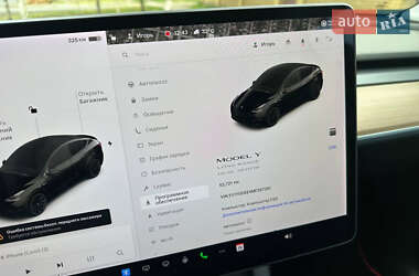 Внедорожник / Кроссовер Tesla Model Y 2021 в 