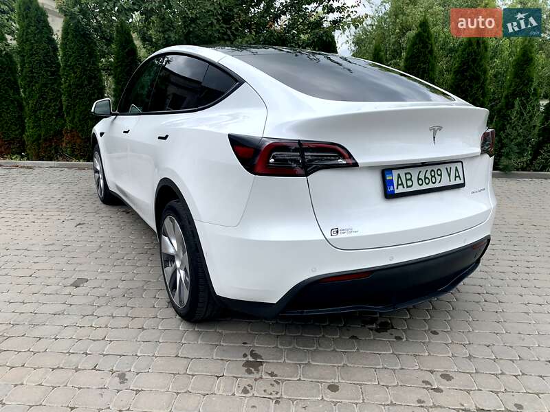 Внедорожник / Кроссовер Tesla Model Y 2021 в Ильинцах