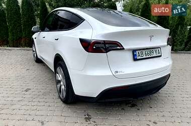 Внедорожник / Кроссовер Tesla Model Y 2021 в 