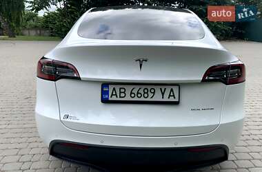 Внедорожник / Кроссовер Tesla Model Y 2021 в 