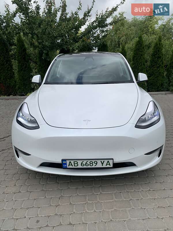 Внедорожник / Кроссовер Tesla Model Y 2021 в Ильинцах