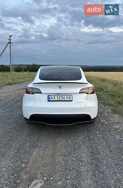 Внедорожник / Кроссовер Tesla Model Y 2023 в 