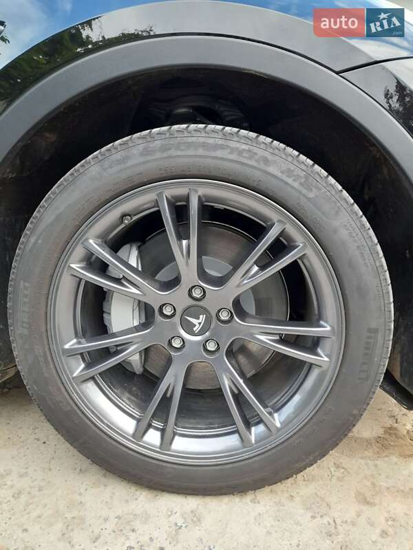 Внедорожник / Кроссовер Tesla Model Y 2024 в Ромнах фото 24 Внедорожник / Кроссовер Tesla Model Y 2024 в Ромнах