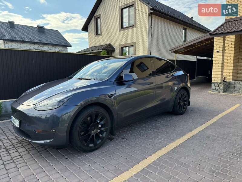 Внедорожник / Кроссовер Tesla Model Y 2020 в Виннице