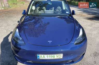 Позашляховик / Кросовер Tesla Model Y 2023 в Києві