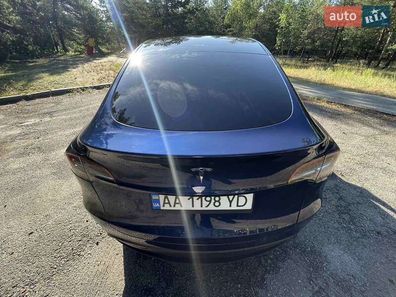 Внедорожник / Кроссовер Tesla Model Y 2023 в Киеве