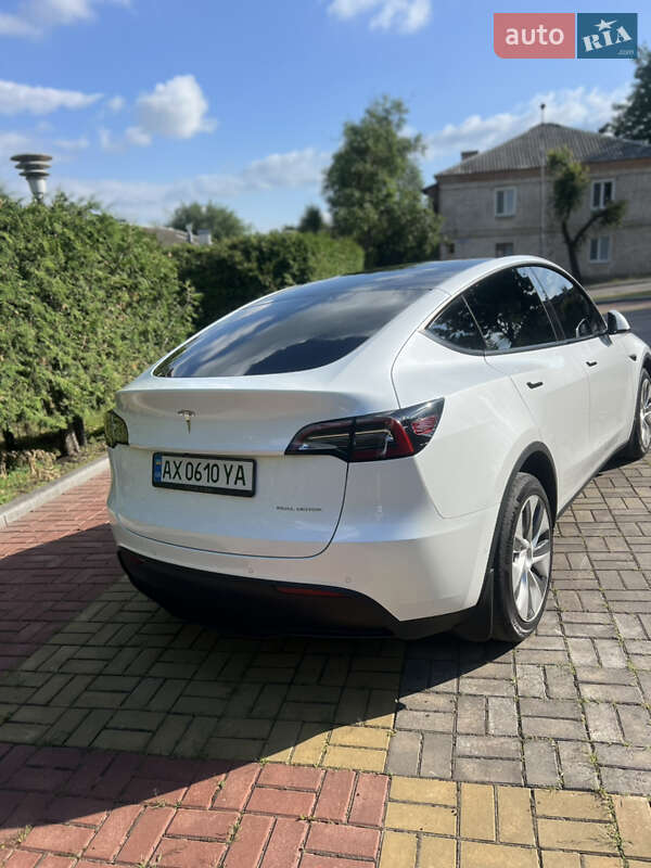 Внедорожник / Кроссовер Tesla Model Y 2021 в Харькове