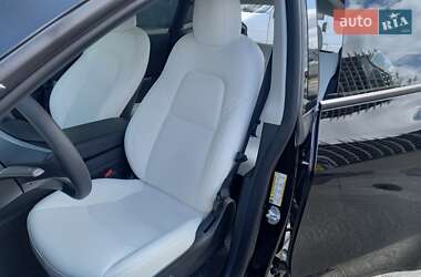 Внедорожник / Кроссовер Tesla Model Y 2022 в 