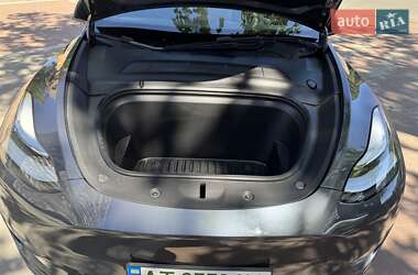 Внедорожник / Кроссовер Tesla Model Y 2022 в 
