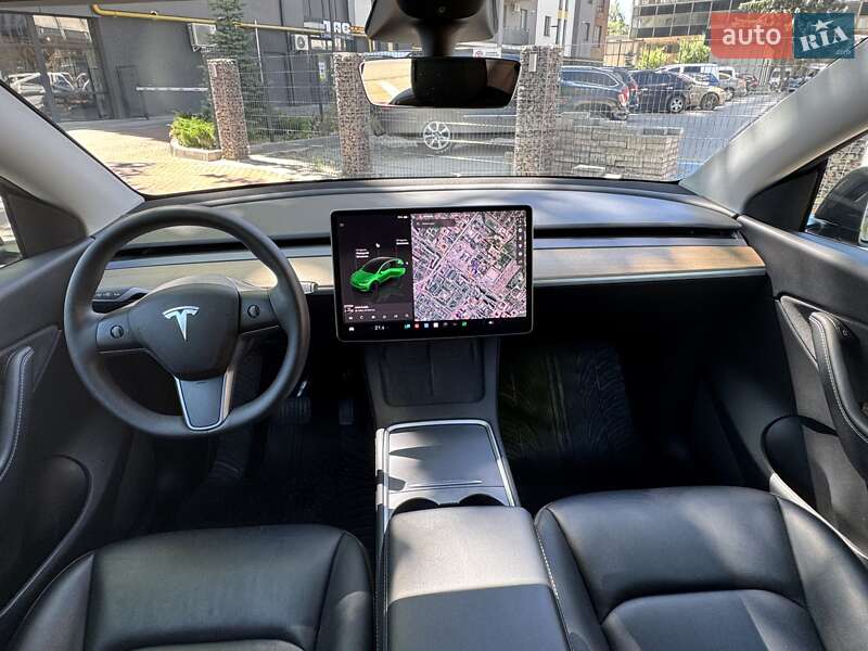 Позашляховик / Кросовер Tesla Model Y 2022 в Івано-Франківську