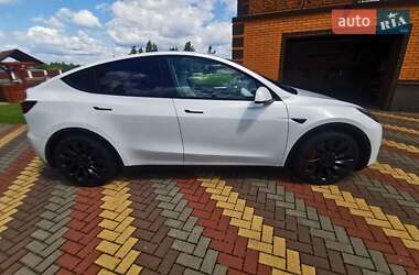 Внедорожник / Кроссовер Tesla Model Y 2022 в 