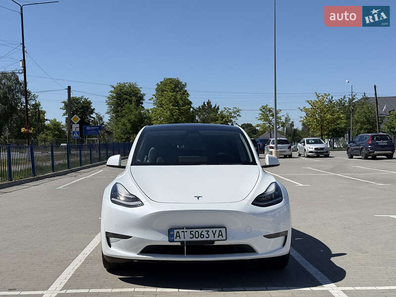Внедорожник / Кроссовер Tesla Model Y 2021 в Долине