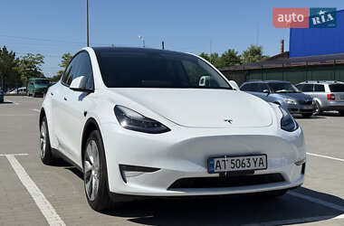 Внедорожник / Кроссовер Tesla Model Y 2021 в 