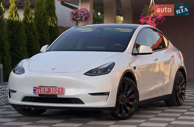 Внедорожник / Кроссовер Tesla Model Y 2022 в 