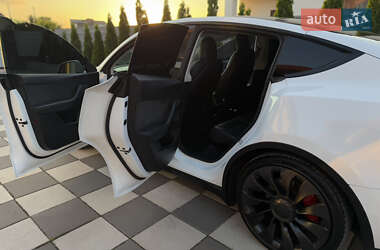 Внедорожник / Кроссовер Tesla Model Y 2022 в 