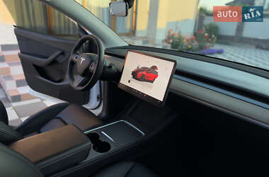 Внедорожник / Кроссовер Tesla Model Y 2022 в 
