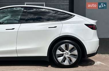 Внедорожник / Кроссовер Tesla Model Y 2023 в 