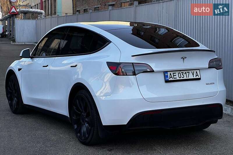 Внедорожник / Кроссовер Tesla Model Y 2021 в Виннице
