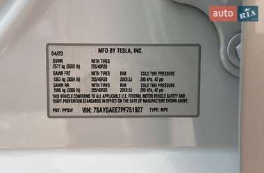 Внедорожник / Кроссовер Tesla Model Y 2023 в 