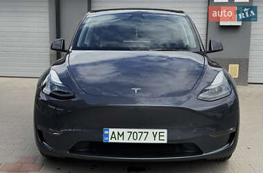 Внедорожник / Кроссовер Tesla Model Y 2023 в 