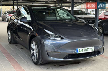 Внедорожник / Кроссовер Tesla Model Y 2023 в 