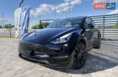 Внедорожник / Кроссовер Tesla Model Y 2021 в 