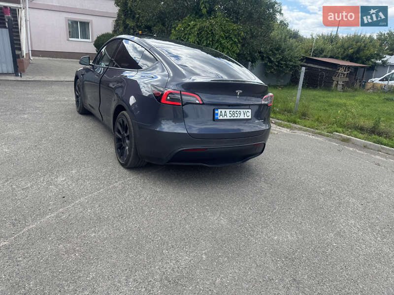 Внедорожник / Кроссовер Tesla Model Y 2022 в Киеве