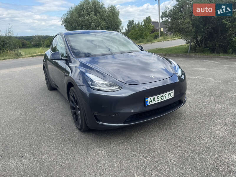Внедорожник / Кроссовер Tesla Model Y 2022 в Киеве