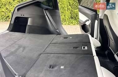 Внедорожник / Кроссовер Tesla Model Y 2021 в 