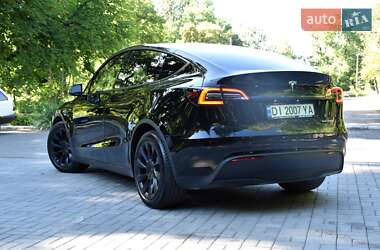 Внедорожник / Кроссовер Tesla Model Y 2021 в 